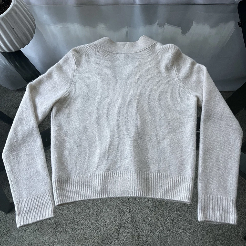 Cárdigan VINCE 100 % cachemir cuello en V botón encogido delantero talla grande marfil dinero Foto 2 de 4