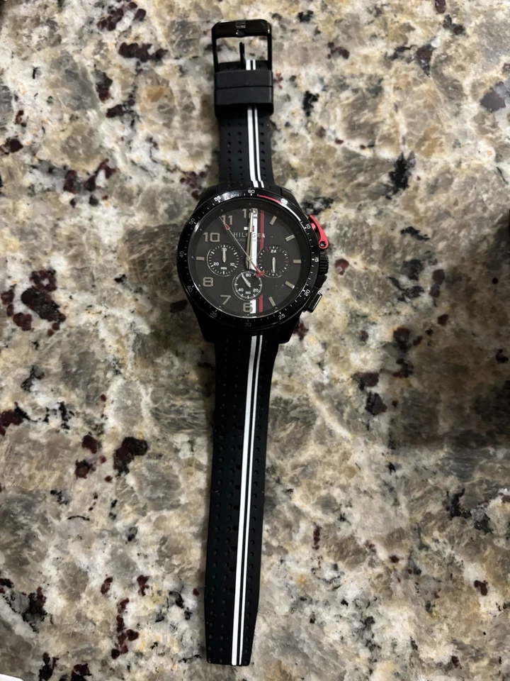 Tommy Hilfiger Vintage Watch Men's Chronograph - Image 3 of 4