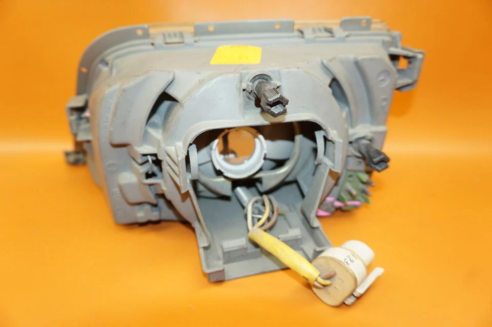 FARO DERECHO MERCEDES BENZ SL550 1994 1995 1996 1997 1998 1999 2000 2001 2002 Foto 4 de 4