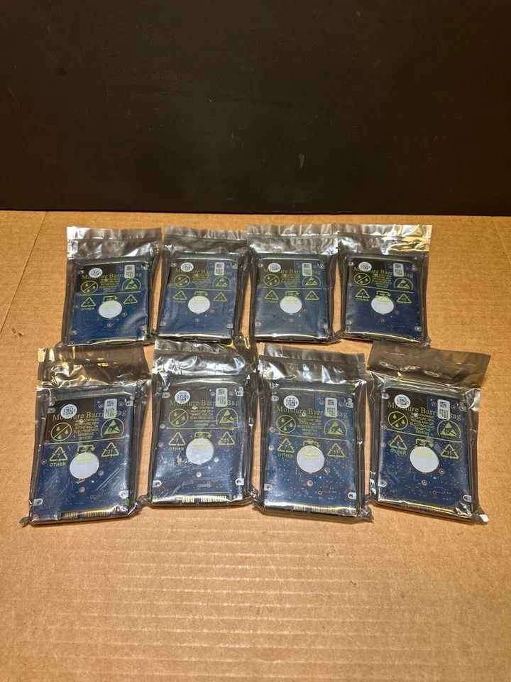 8x Hitachi Travelstar 5K500.B HTS545032B9SA00 320GB Internal 5400RPM 2.5" - Image 4 of 4