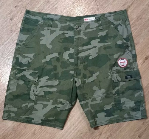 NWT Wrangler Cargo Shorts Mens 42 W Camo Relaxed Baggy Loose Fit Stretch Y2K VTG
