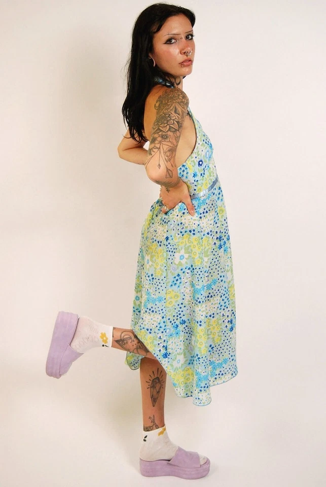 Vestido Halter Floral (S/M) Vintage Años 90 Azul Impresionista Pequeño Pinup Verano Sol Foto 3 de 4