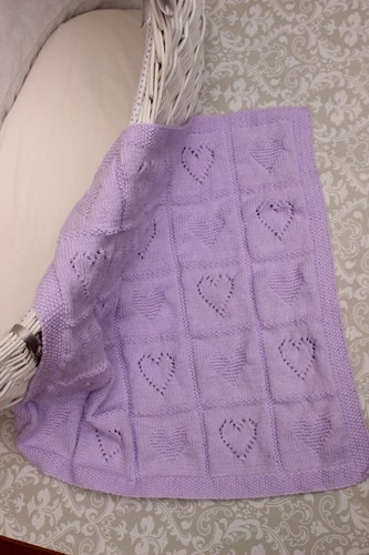 Knitting Pattern for Baby heart design blanket, Double Knitting, KP594 - Picture 3 of 9
