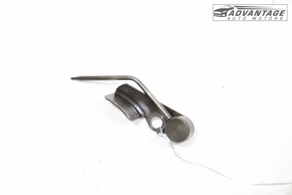 2013-2017 LAND RANGE ROVER SPORT ENGINE MOTOR PISTON OIL COOLER JET NOZZLE OEM - Image 2 of 4