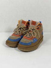 UGG Boys Big Kid Fall Winter Boots Size 3y -4y Twin face Sheepskin Multicolor 