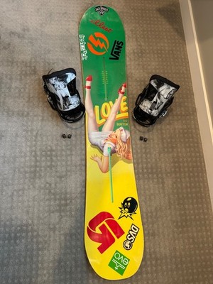 2011 Burton Love Restricted 152 Henning Ludvigsen Pinup + Malavita EST Bindings