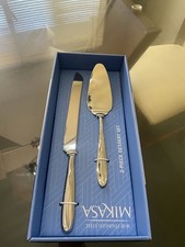 MIKASA 2 PIECE DESSERT SET. STAINLESS STEEL.PIE SERVER AND CAKE KNIFE.