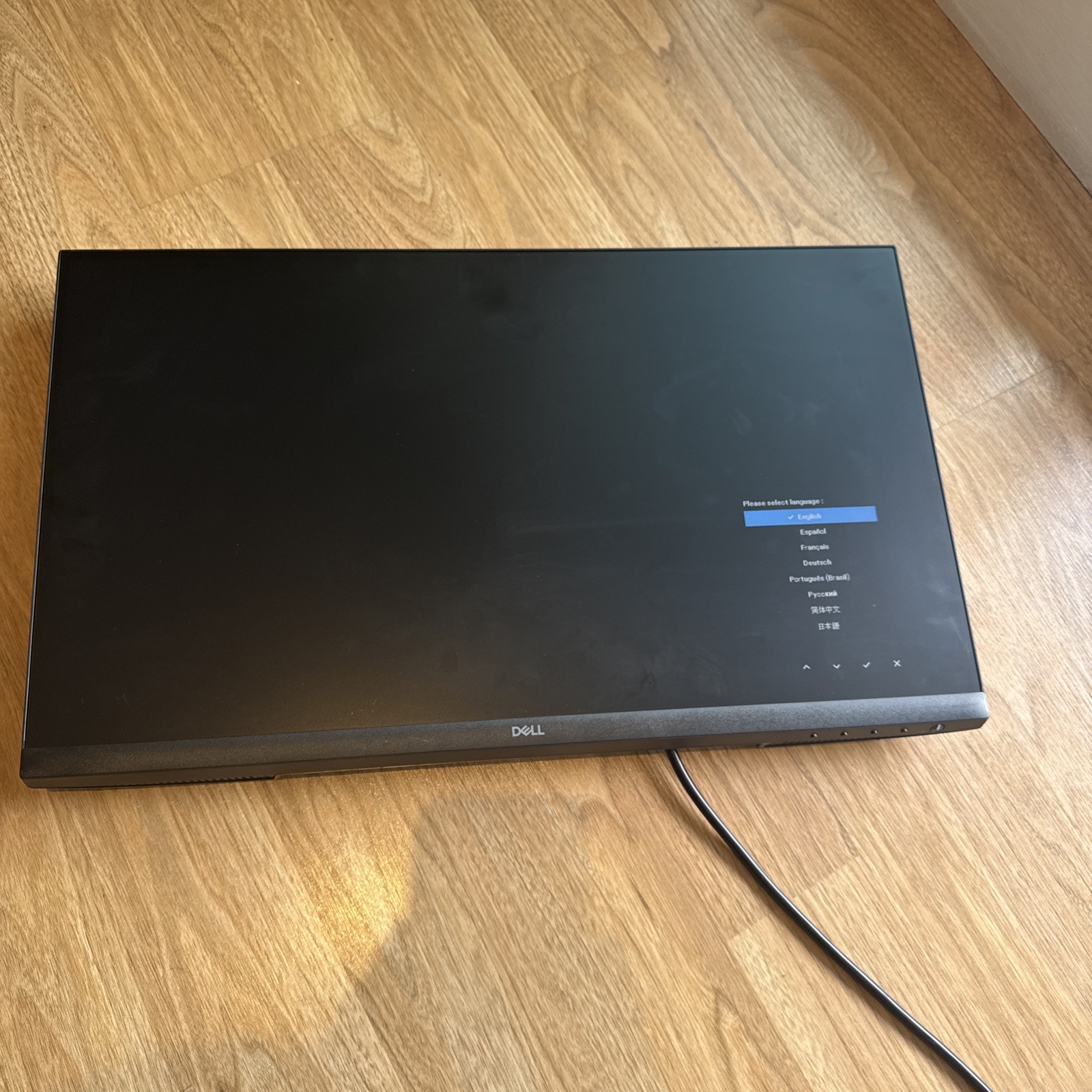 Dell SE2425HM 24 monitor full HD 1920x1080 100Hz IPS 5ms VESA 100x100mm HDMI