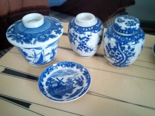 chinesische Tee Dosen Porzellan Windmuehle blau Top Zustand