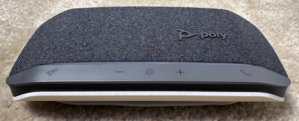 Poly Studio P5 Webcam con Poly Sync 20 Kit Altoparlante Adattatore Bluetooth USB A - Immagine 3 di 4