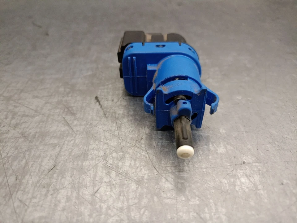 BN7N66490 INTERRUPTOR / BN7N66490 / 5361352 PARA MAZDA 6 SEDAN GJ, GL 2.2 D G - Imagen 2 de 4