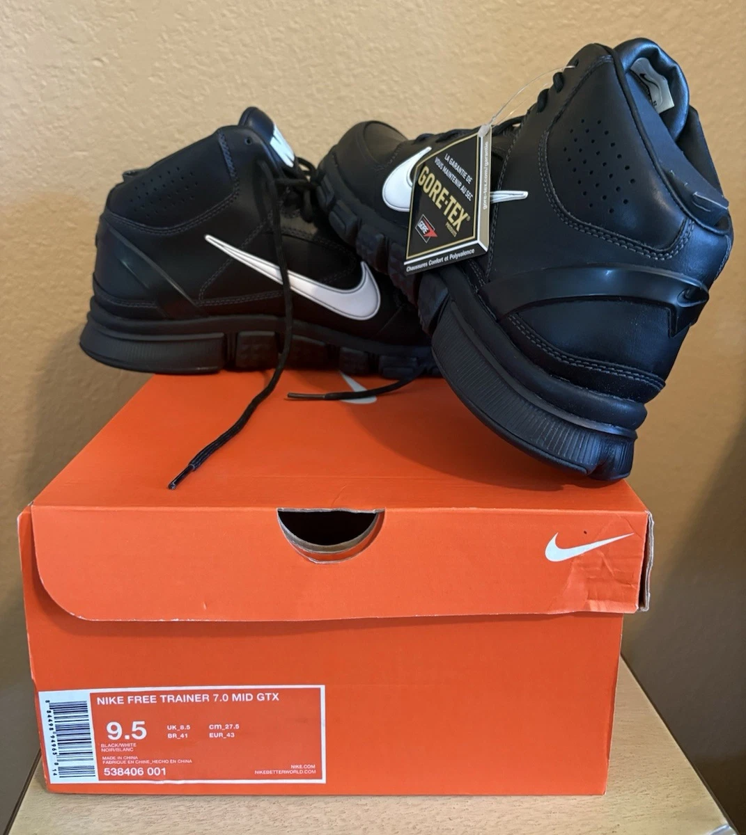 Nike Free Trainer 7.0 GTX TB Mid Black for Sale  display picture 1