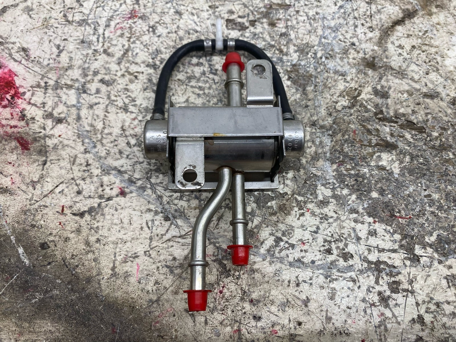 2010-2020 BENTLEY MULSANNE OEM 6.8L RWD FUEL PRESSURE REGULATOR PUMP 3Y0201549