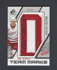 2010-11 SP Game Used Team Marks Auto letter patch NIKLAS LIDSTROM Auto #30/50