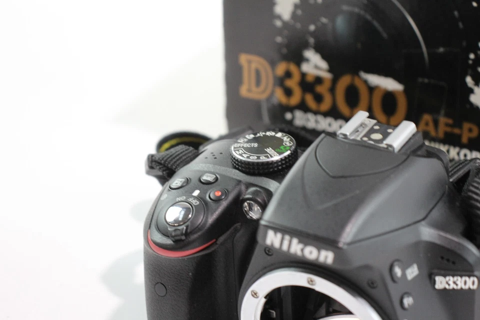 Nikon D3300 DSLR Digital Camera w/ Nikon AFS Nikkor 18-55mm F/3.5-5.6 G - Image 4 of 4