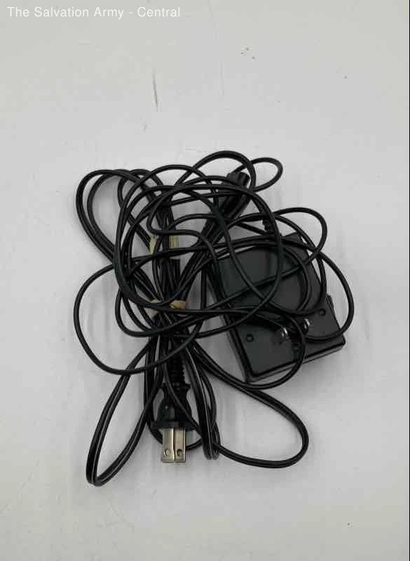 Casio Black AD-1U DC 7.5v 600m A Output Voltage Powered Supply AC Adaptor - Image 3 of 4