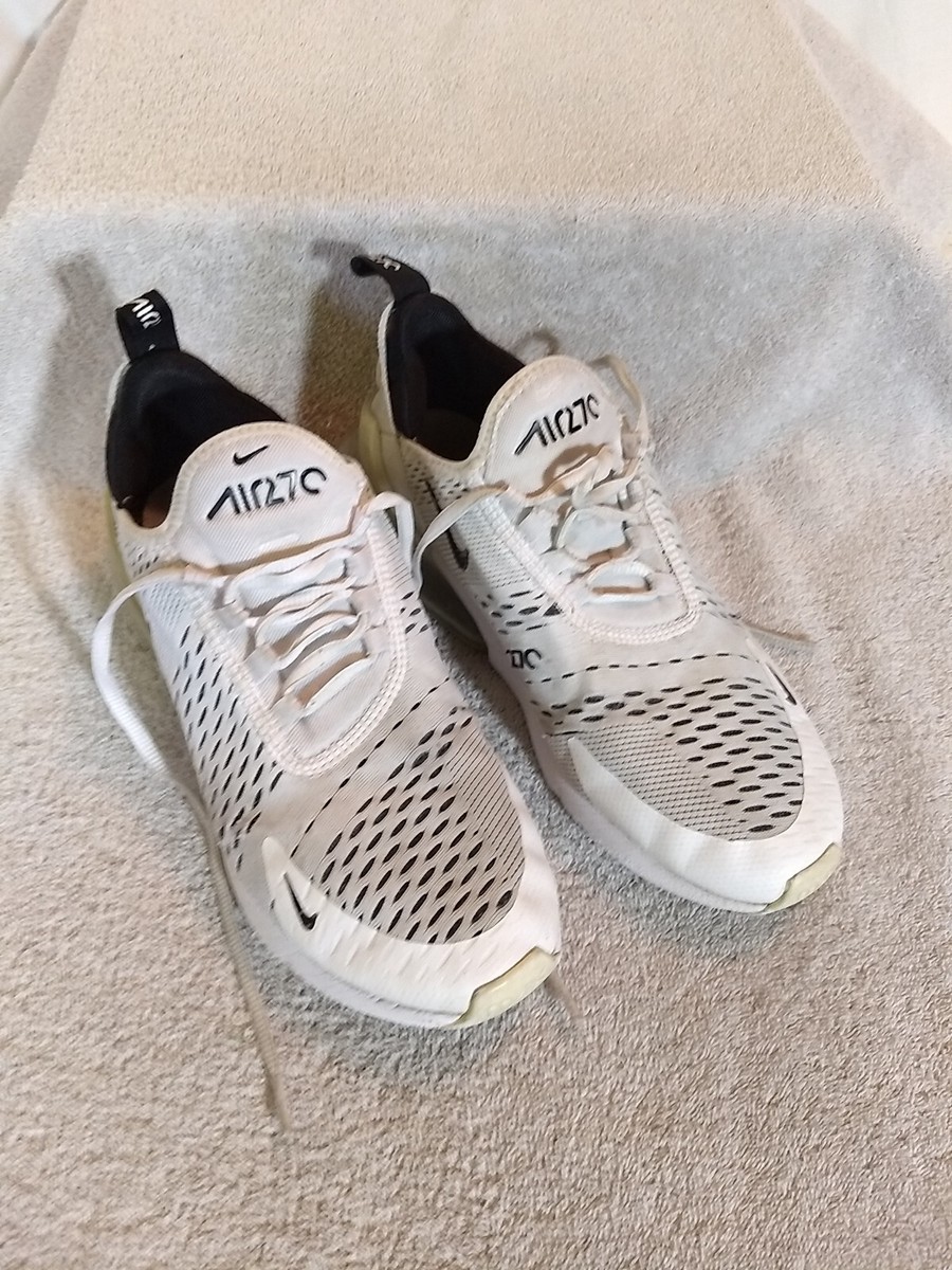 Nike Womens Air Max 270 Gray Running Shoes, Size: 8.5 Pre Nike Womens Air Max 270 Gray Running Shoes, Size: 8.5 Pre