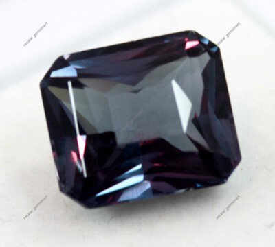 +AAA 9 CT Natural Alexandrite Loose Gemstone Emerald Cut Color Change Certified