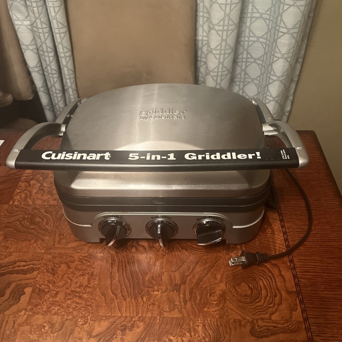 Cuisinart GR-4N 5-in-1 Fold Out Griddle Grill Griddler Panini