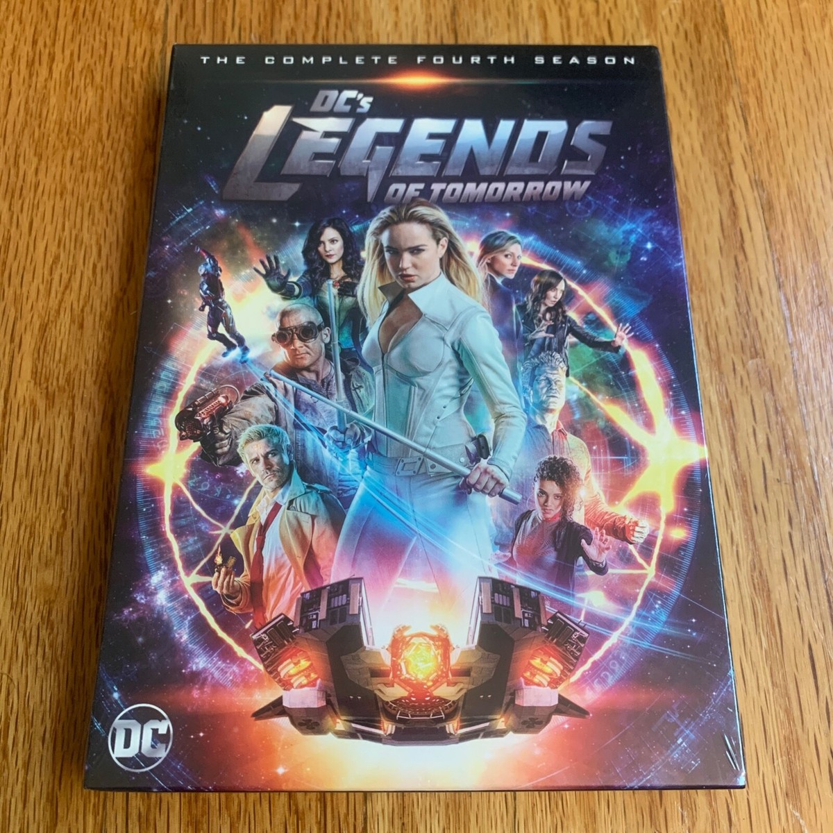 DC's Legends Of Tomorrow: The Complete Fourth Season DVD Set