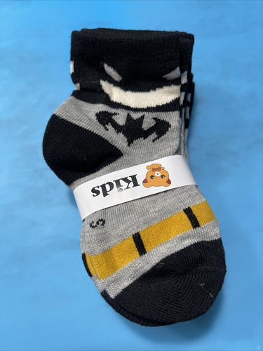 Kids Novelty Colorful Bat Design Crew Socks 5 Pairs Size S - Picture 2 of 3