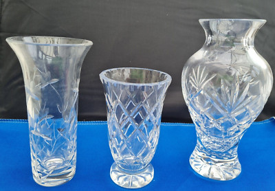 3 geschliffene Glasvasen - Stängelvase, Blumenvase & Glockenvase - super Zustand