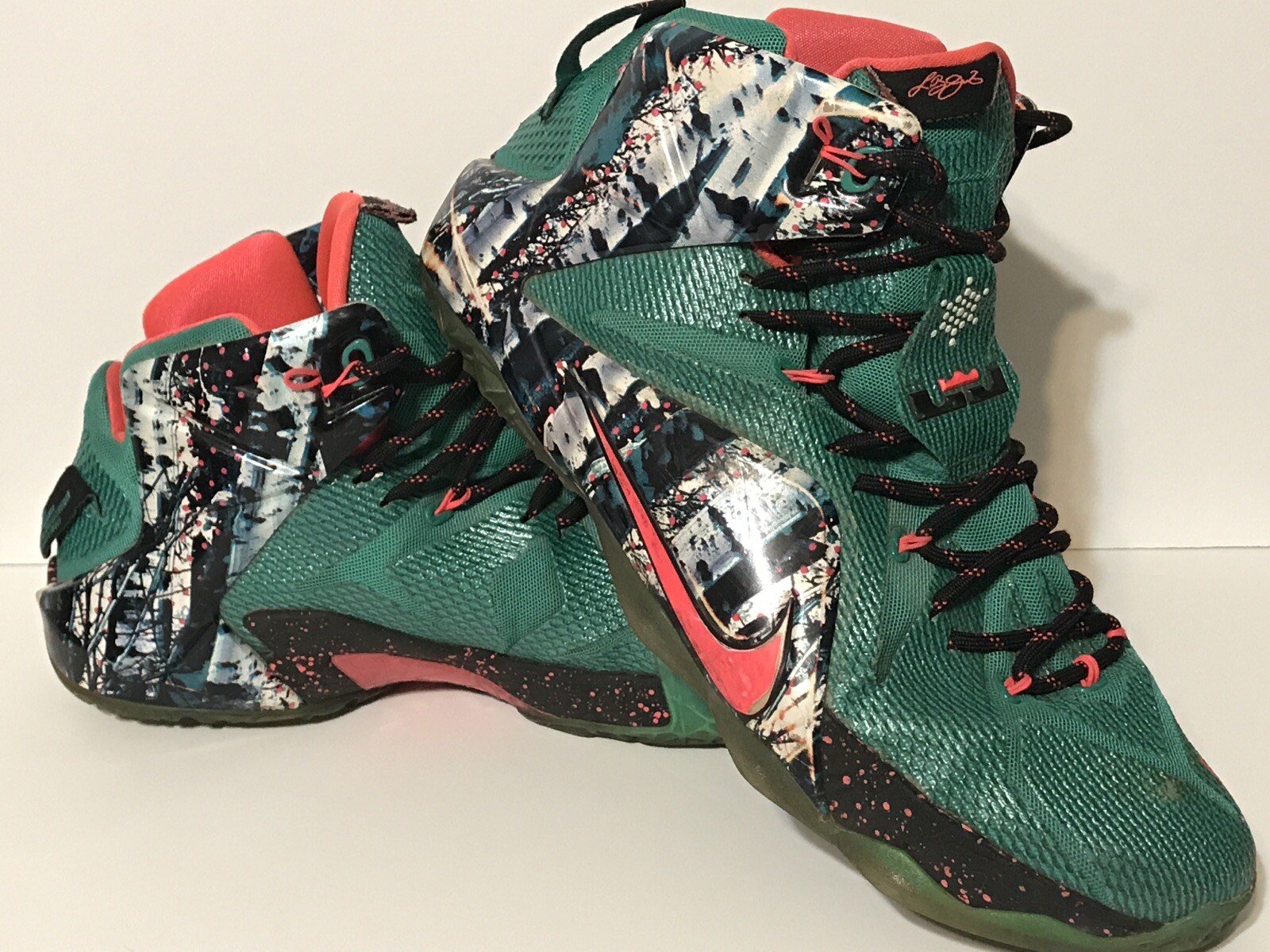 lebron 12 christmas