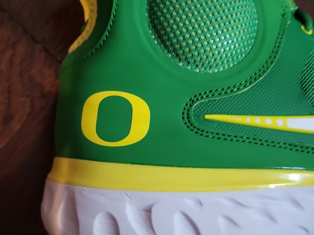NIKE OREGON DUCKS ALPHA HUARACHE ELITE 3 PE BASEBALL CLEATS NIKE OREGON DUCKS ALPHA HUARACHE ELITE 3 PE BASEBALL CLEATS