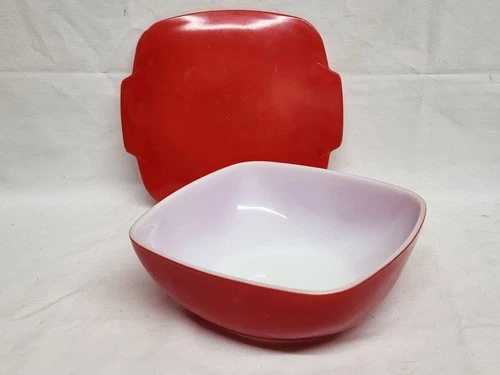 1950's Vintage 1-1/2 Quart PYREX Red Hostess Bowl 515-B With Lid/Cover 515-C