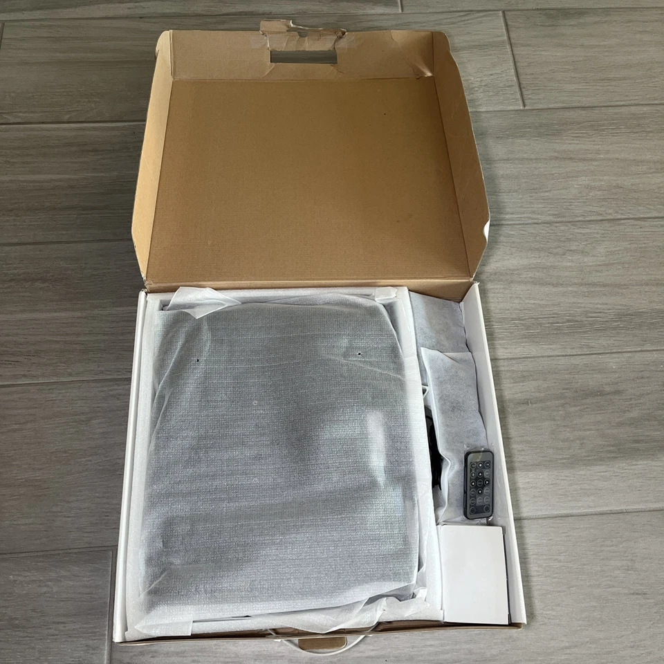 Piximodo Foto Photo Frame Reflection 15 Wall Mountable With Remote Control - Image 2 of 4