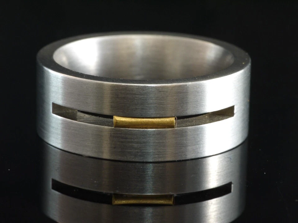 Ring Edelstahl mit 750 Gelbgold Stift Gr 53 Marke Ernstes Design - Bild 1 von 1