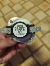 GOODMAN JANITROL B13701-55 L120-30F LIMIT SWITCH USED