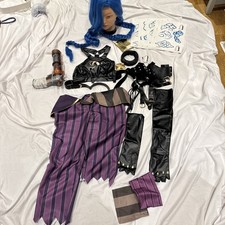 League of legends jinx Cosplay with shaped Wig