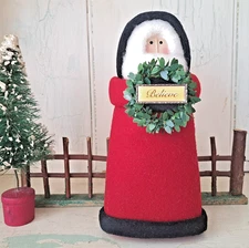 Hearts & Ivy 8" Red Felt Santa With Black Trim Holding 'BELIEVE' Wreath