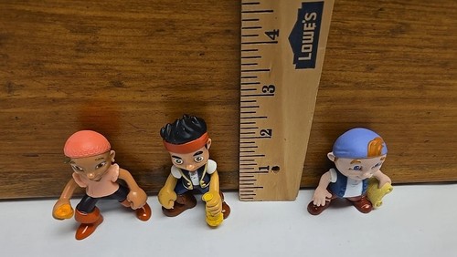 Jake And The Neverland Pirates Fisher Price Disney Figures Jake Izzy and Cubby - Picture 3 of 16