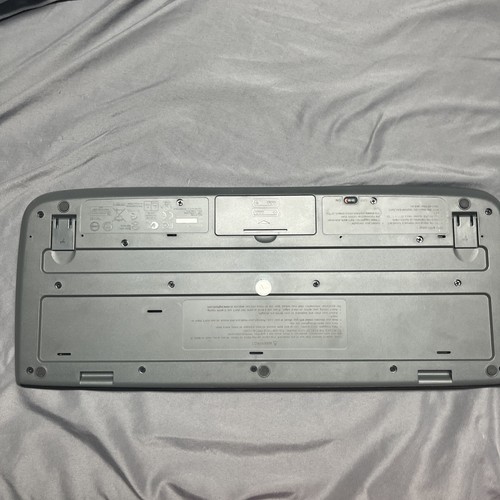 Klawiatura bezprzewodowa Logitech MK320 (NIEPRZETESTOWANA) - Zdjęcie 3 z 5