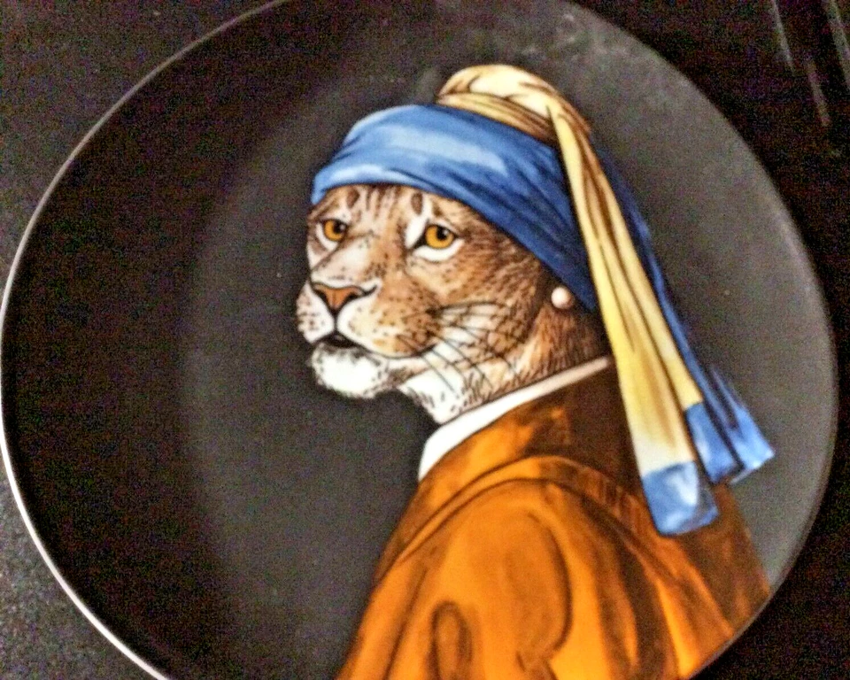 West Elm Rachel Kozlowski Dapper Animal Plate Works of Art Lynx Pearl Earring