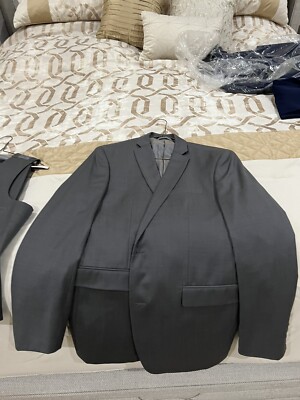 Full gray mens suit 