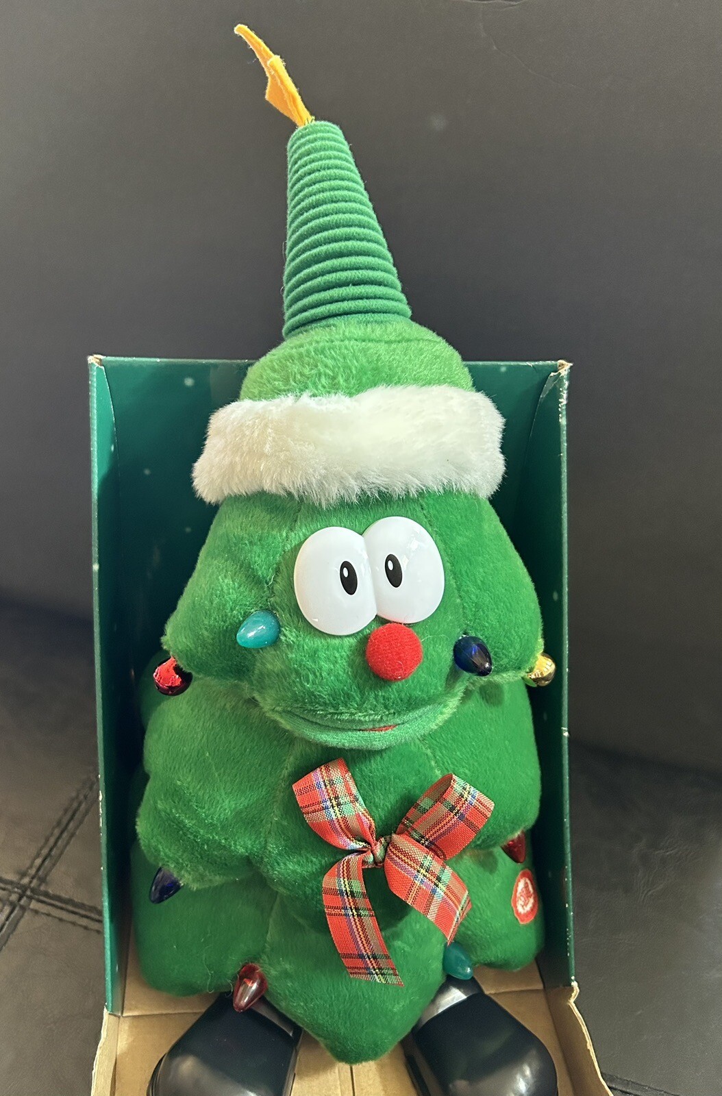 Rockin' Robbie Animated Singing & Dancing Green Christmas Tree Plush