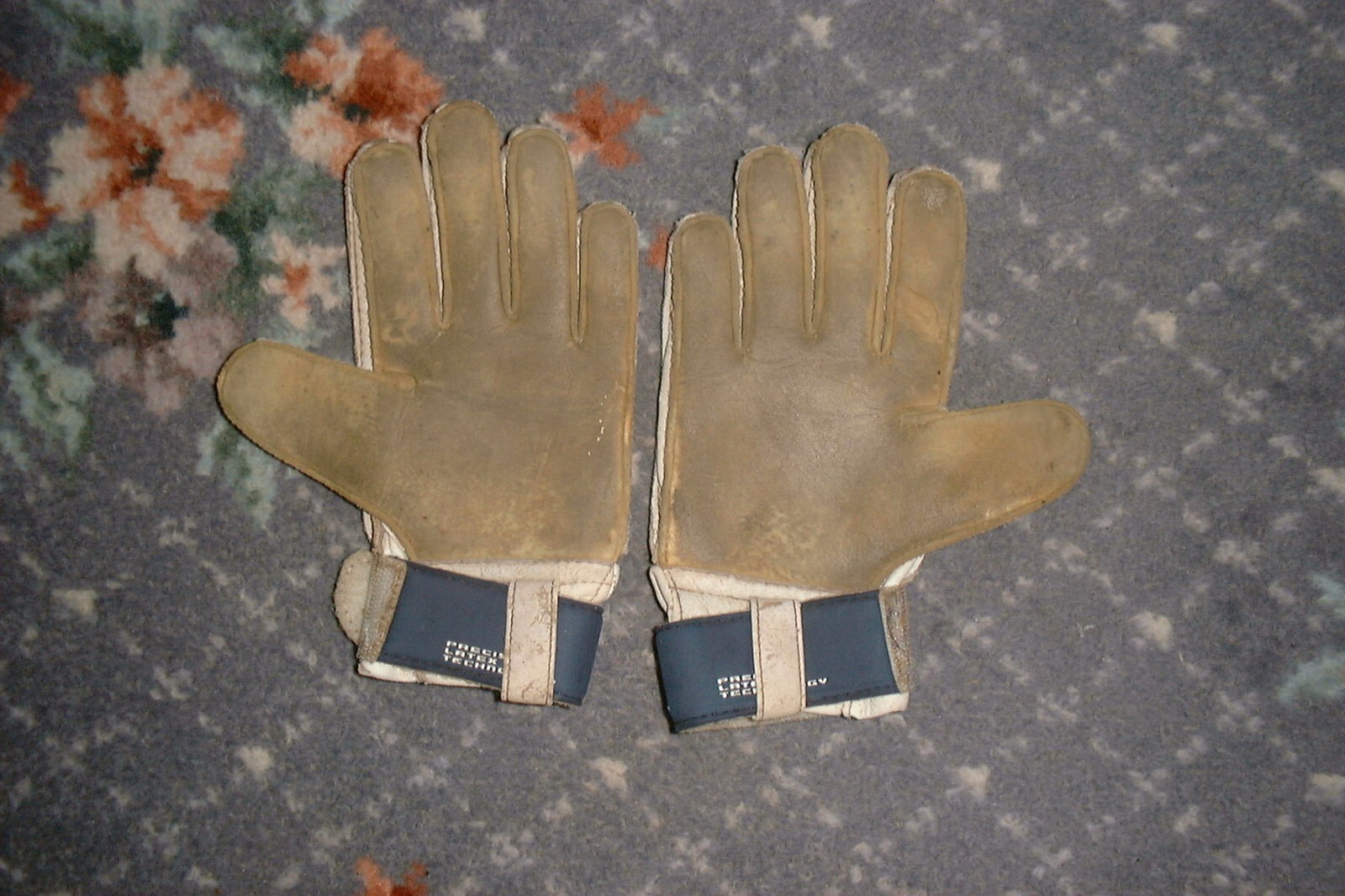 Goalkeeper gloves Umbro vintage 90s size 5 eBay