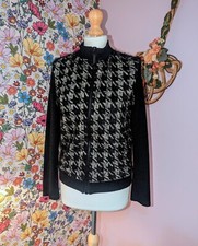 Frank Lyman Houndstooth Occasion Jacket Black Fluffy Zip Up Size 8 Stretch