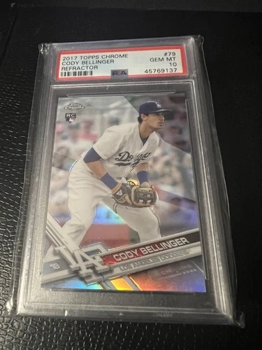 2017 Topps Chrome Refractor RC Cody Bellinger #79. PSA 10..