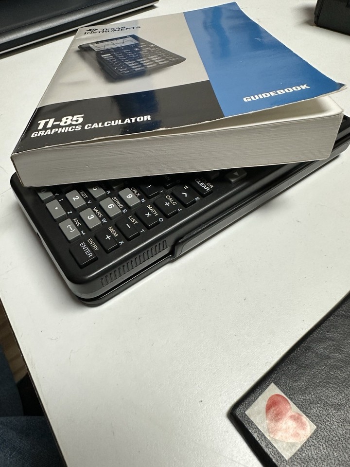 Aazon.co : Texas Instruents Ti-84 plus Graphing calculator - Black