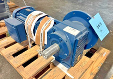 SEW EURODRIVE KF97 DRN160L4, GEAR MOTOR, Gearbox. 1777/52 rpm, 20 hp. 460V