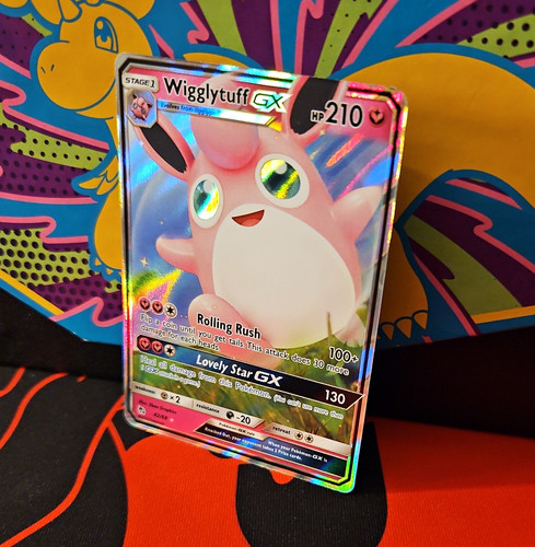 The Pokémon Company Wigglytuff GX 42/68 Hidden Fates Ultra Rare Full Art Holo