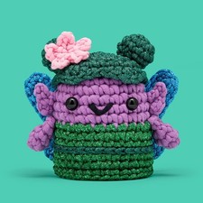 The Woobles Crochet Kit – Esperanza the Fairy w/glitter Yarn
