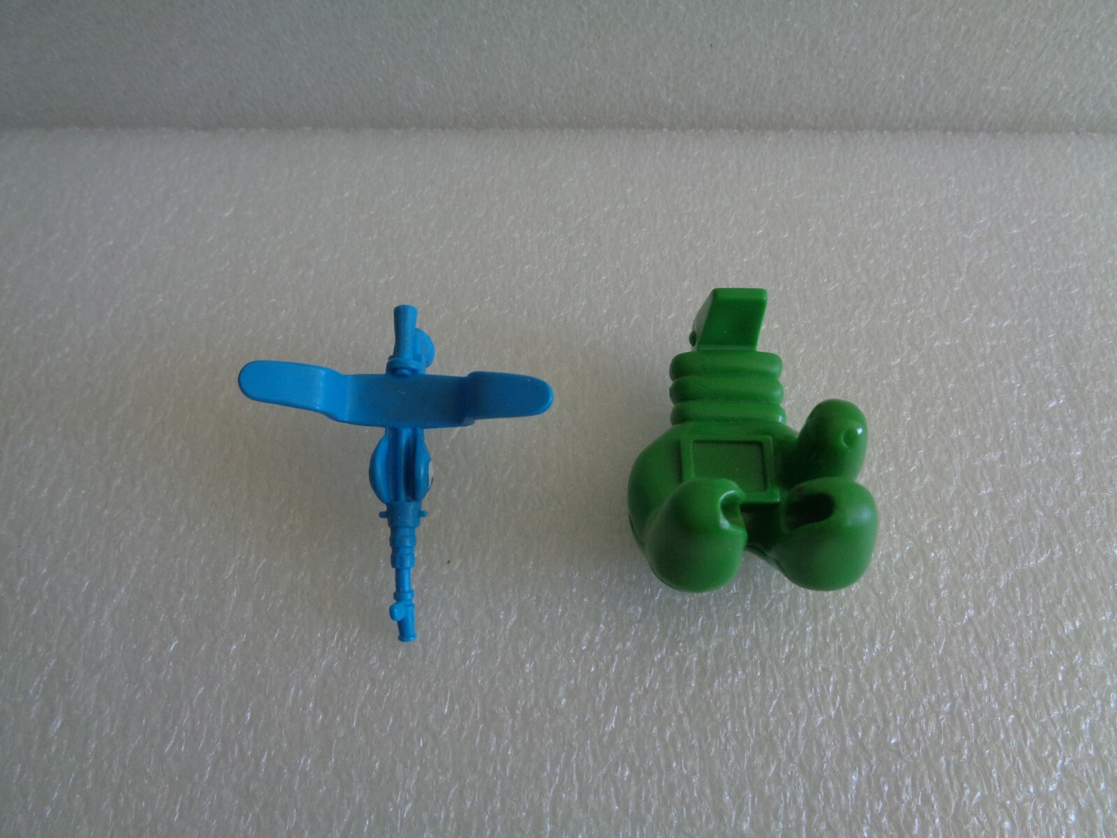 1990 TMNT TEENAGE MUTANT NINJA TURTLE COPTER SIDE HAND SEAT AND MACHINE GUN