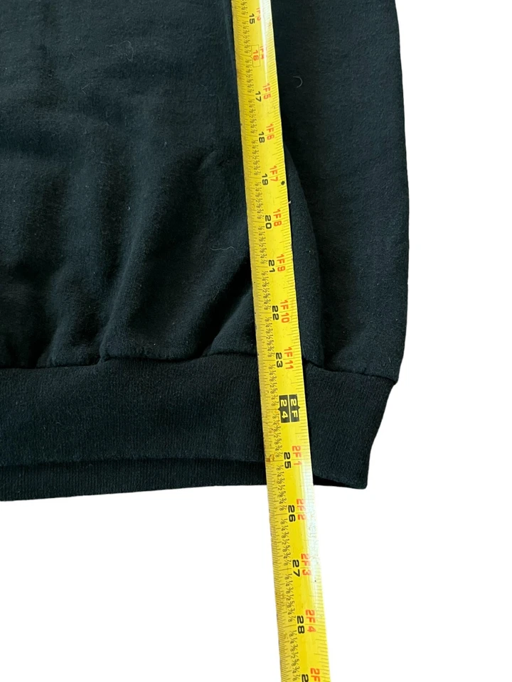 Sudadera De Colección Sin usar, en caja para hombres en negro Alien Attack Universal Orlando Talla L Pullover años 90 Foto 3 de 4