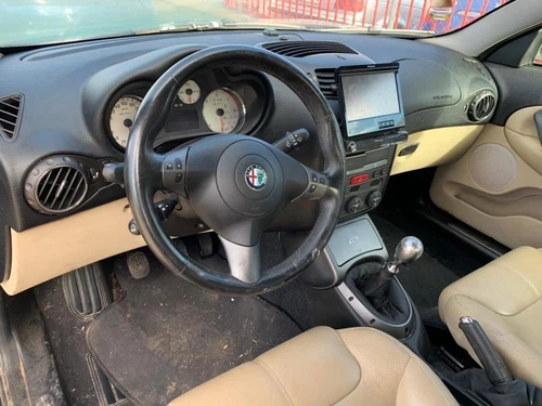 Apoyabrazos Central para ALFA ROMEO GT (125) 1.9 JTD 16V 150/ Distinctiv 166191 - Imagen 6 de 9