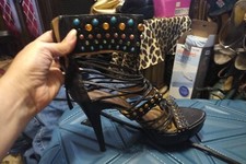 Vintage Nine West Bejeweled Black Strappy/Gladiator Leather High Heels size 6